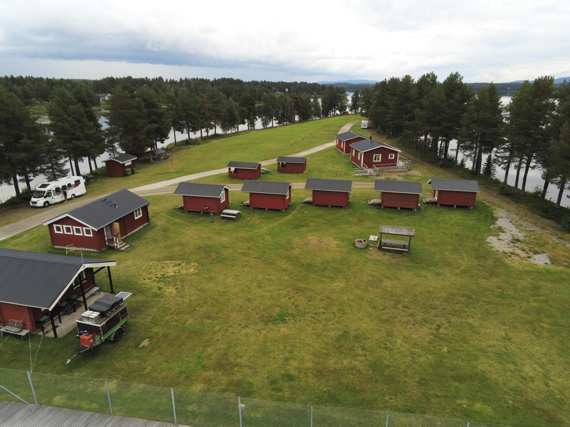 Fritidshus - Cottage - Holiday House - Soluppgang Blattniksele 外观 照片